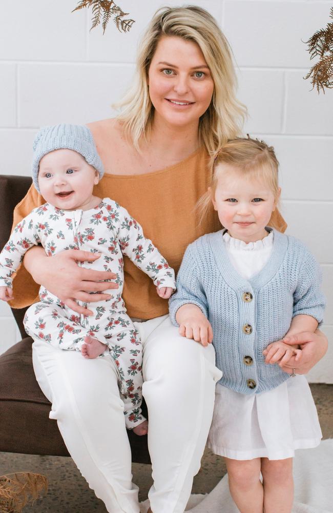 ‘We kind of tag-team.’ Emma Hawkins with her daughters Primrose and Arabella. Picture: Monika Berry