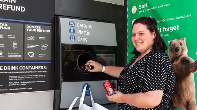 Zoe McKimm at the Tomra kiosk recycling initiative. Picture: AAP