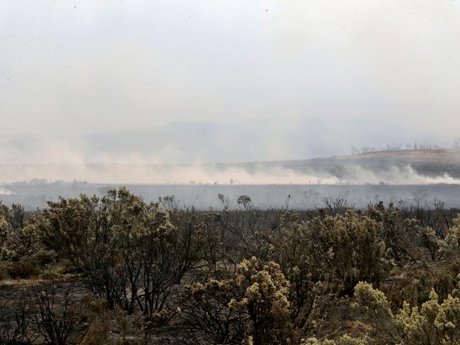 Back burning and fuel reduction burns around Great Lake amid the state's bushfires. Picture: PATRICK GEE