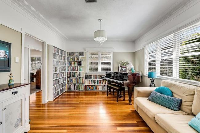 104 Ramsay St, Centenary Heights, is for sale.