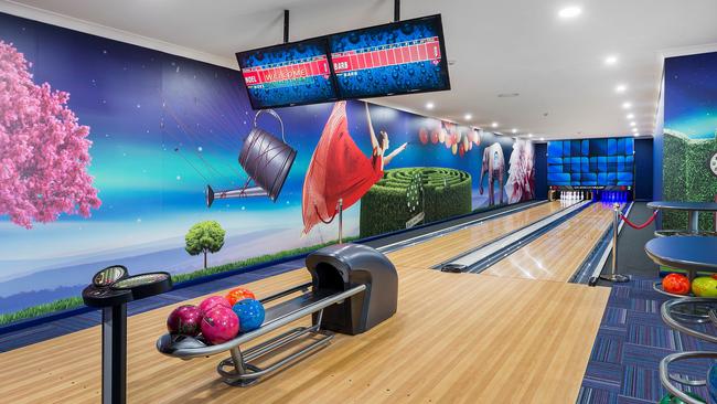 BOWLED OVER: A bowling alley is in the plans for an expansion at Palm Lakes Resort.