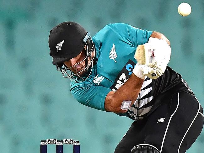 New Zealand's batsman Colin De Grandhomme may be forced to pick between Big Bash cash and his national contract. Picture: Saeed Khan/AFP