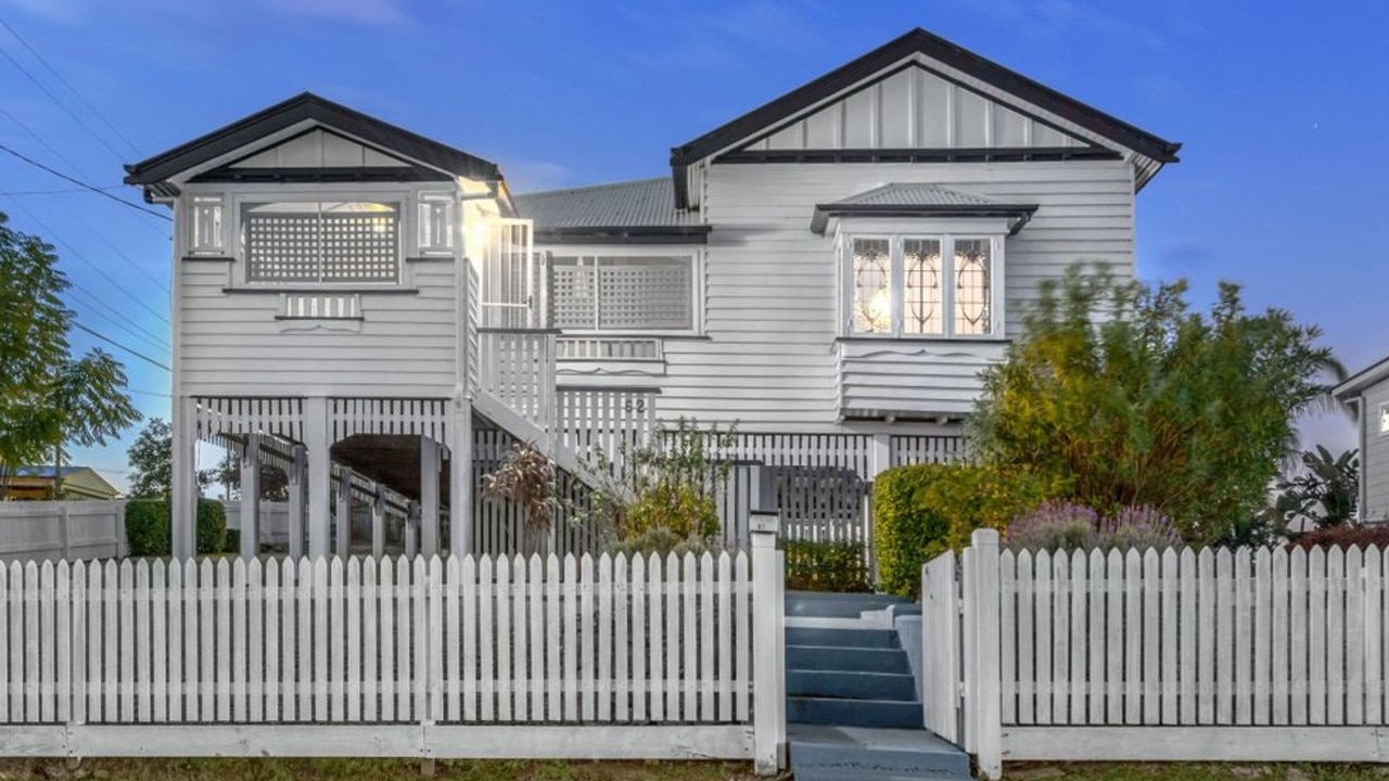 This house at 62 Victoria St, Balmoral, sold under the hammer for $1.73m at the weekend.