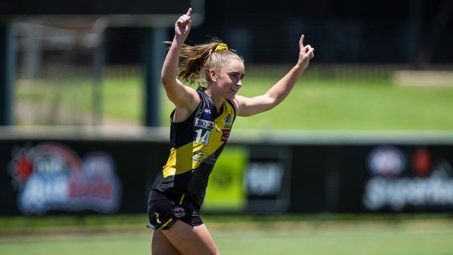 Gabrielle Deller playing for the Nightcliff Tigers in the 2024-25 NTFL semi-final against the Palmerston Magpies. Picture: Pema Tamang Pakhrin