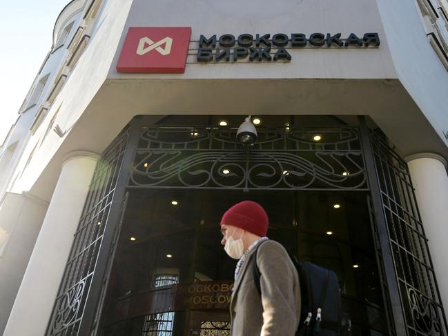 Ukraine crisis: Ten things to know