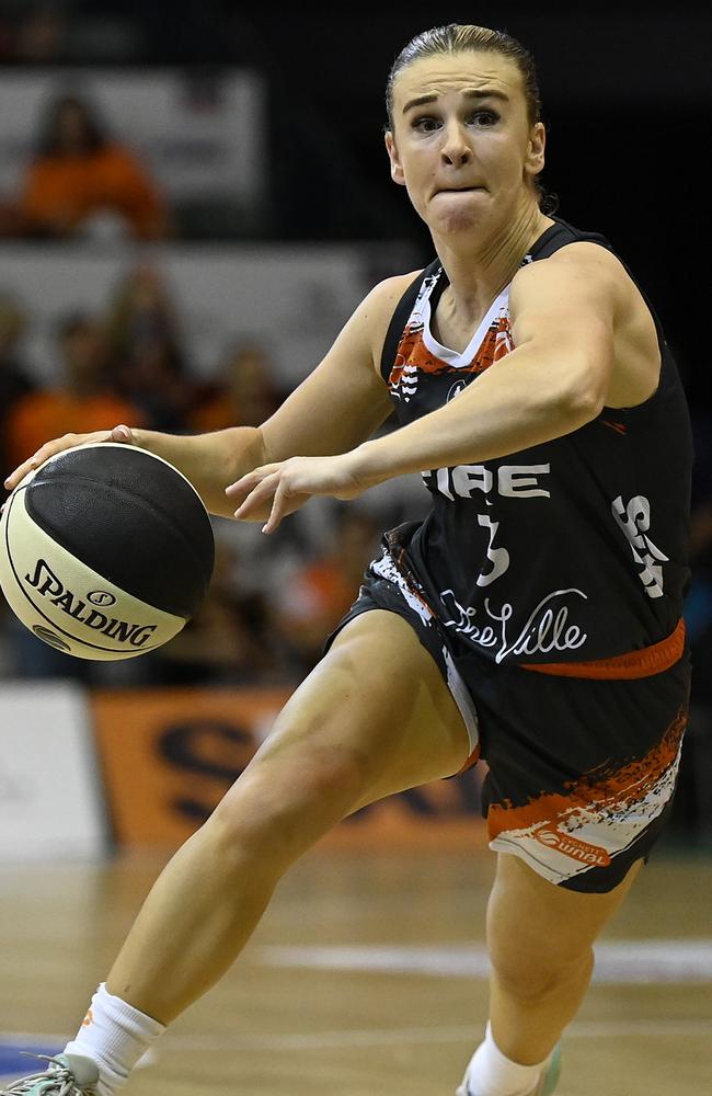 Steph Reid of the Fire lead the team as vice-captain last season. (Photo by Ian Hitchcock/Getty Images)