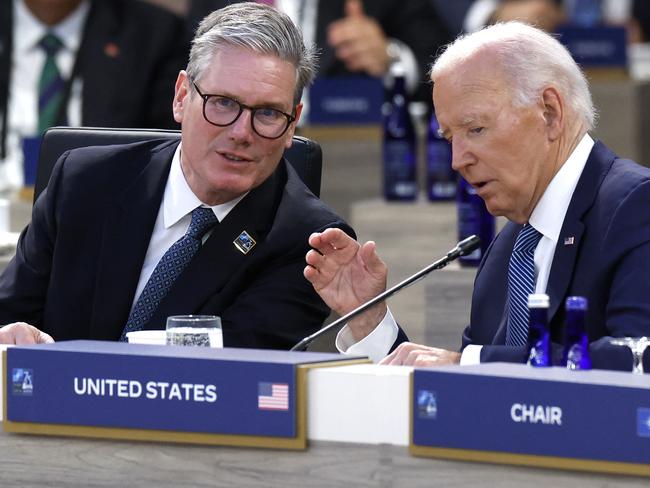 UK Prime Minister Keir Starmer (L) and US President Joe Biden. Picture: Getty Images via AFP