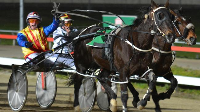 Lake Eyre (Mark Yole) brings up trainer Ben Yole's 100th winner for the season in Hobart. Picture: TASRACING