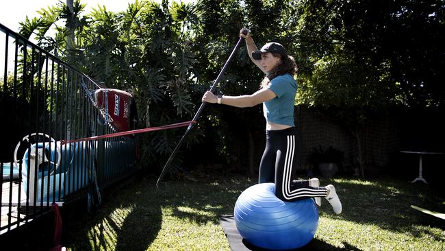 Australian Olympic Canoeist Jess Fox trains at her Sydney home. Picture: Ryan Pierse/Getty Images.