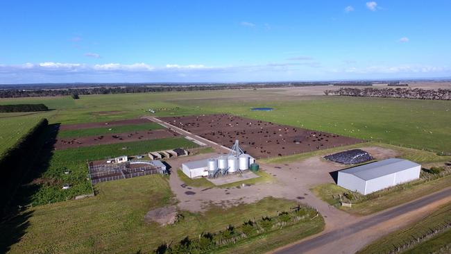 Grazing, cropping property for sale: Wongabeena Park, Meredith, 241ha ...