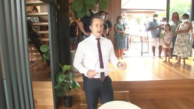 Replay: Brisbane house auction - 29 Effingham St, Tarragindi