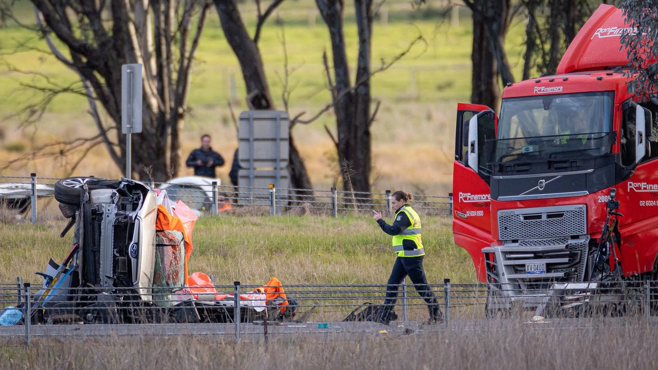 Chiltern Fatal Crash: Four Victims Killed In Crash On Hume Freeway ...