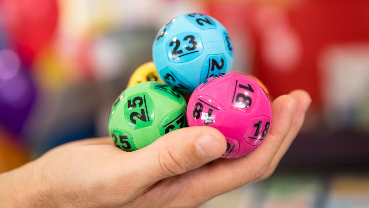 Saturday lotto outlet draw 3961