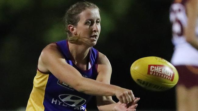 Kate Deegan at training. Picture: Peter Wallis