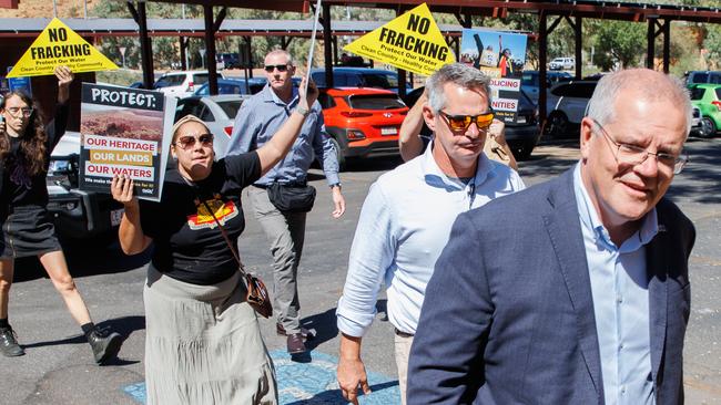 ELECTION TEAM 2022 LIBERAL BUS TOUR 24/4/2022  Prime Minister Scott Morrison in Alice Springs for announcement of 14m to address increasing rates of crime. Prime Minister will meet with invited local community and indigenous leaders, youth support groups and councillors to discuss the challenges of crime in the area. ATTENDING: Mr Damien Ryan, Candidate for Lingiari Mrs Joanne Ryan, Wife Ms Jacinta Price, Candidate for the Senate Mr Colin Lillie, Partner Clr Matt Paterson, Mayor, Alice Springs Town Council in Northern Territory. Picture: Jason Edwards