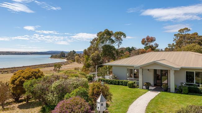 95 Clifton Beach Road, Clifton Beach. Picture: Harcourts.