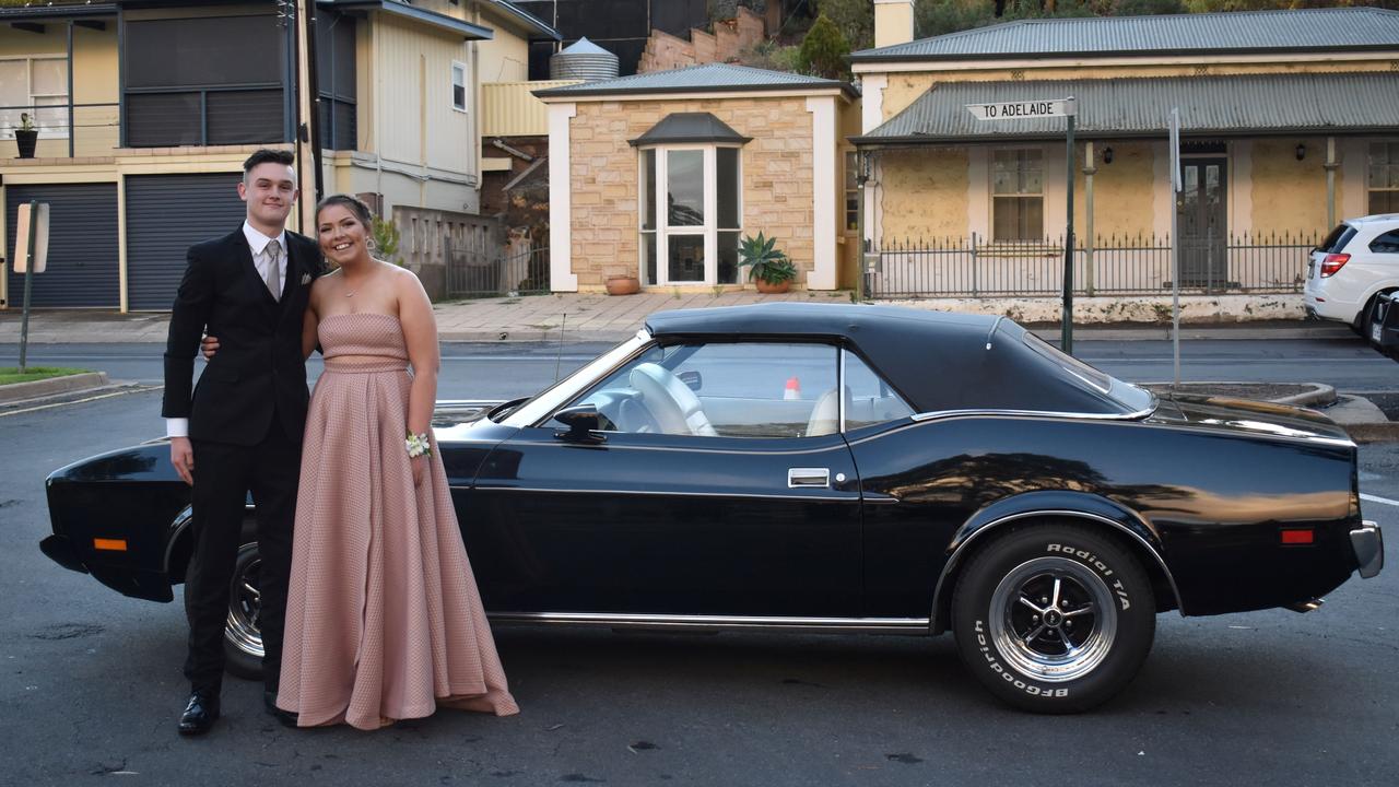 Mannum Community College students enjoyed their school formal at The Murray Princess on June 18. Picture: Michelle Mitchell. Mannum Community College.