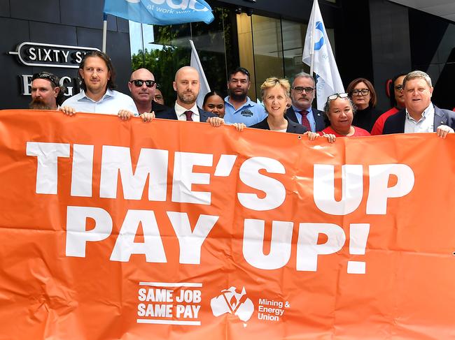 BRISBANE, AUSTRALIA - NewsWire Photos JANUARY 20, 2025:  ACTU Secretary Sally McManus and labour hire workers address the media in BrisbanePicture: NewsWire / John Gass