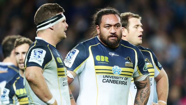 SYDNEY, AUSTRALIA - JULY 26: Fotu Auelua (C) of the Brumbies looks dejected after the final Waratahs try during the Super Rugby Semi Final match between the Waratahs and the Brumbies at Allianz Stadium on July 26, 2014 in Sydney, Australia. (Photo by Matt King/Getty Images)