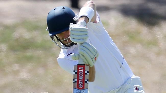 Jonny Guthrie batting for Delacombe Park. Picture: Yuri Kouzmin