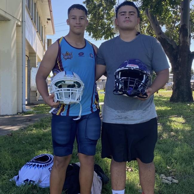 Keebra Park State High students Alex Garcia (Stingrays) and Lucha Betham (Ravens).
