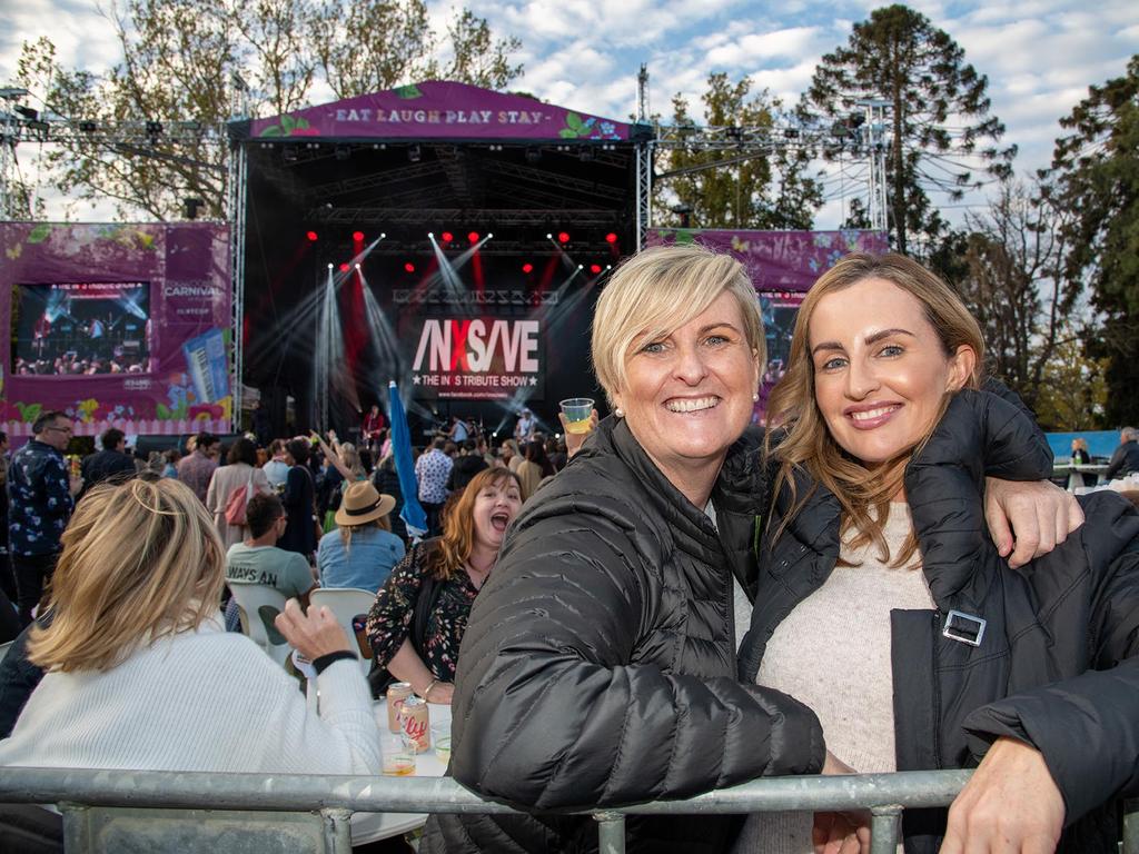 Janey Markey and Tanya Moore. Festival of Food and Wine, Queens Park, Toowoomba Carnival of Flowers. Saturday September 10, 2022 Picture: Bev Lacey