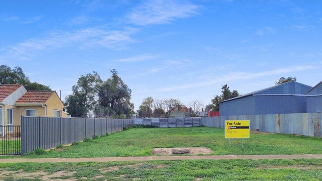 6 View St, Lalbert could be Victoria’s cheapest block.