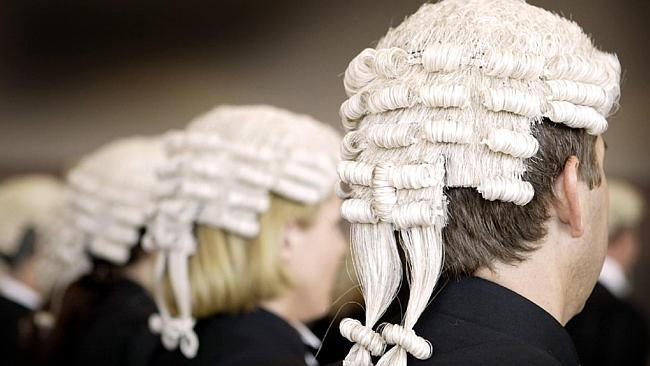 08/02/2004 BACKARCHIVE: Generic - Barristers in robes and wigs at Southport Magistrates Court .