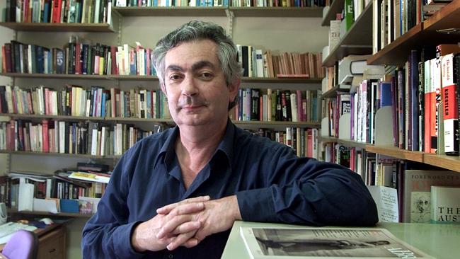 Robert Manne selects essays with rich mix of personal and political ...