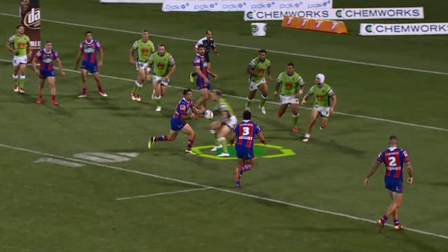Blake Austin races out of the line to create the space for Sione Mata'utia.