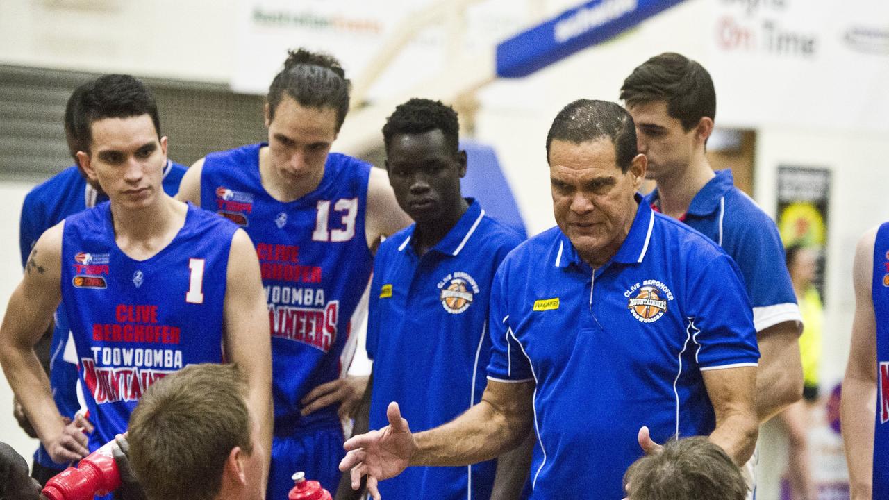 Danny Morseu, Mountaineers coach. Mens basketball Toowoomba Mountaineers vs Cairns Dolphins. Friday, 27th Apr, 2018.