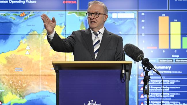 Prime Minister Anthony Albanese has confirmed he won’t call the election this weekend while Cyclone Alfred bears down on the east coast. Picture: NewsWire / Martin Ollman