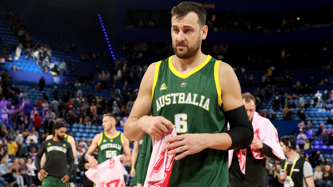 Andrew Bogut with the Boomers in 2019. AAP Image/Richard Wainwright.