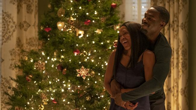 Regina King and Yahya Abdul-Mateen II in Watchmen