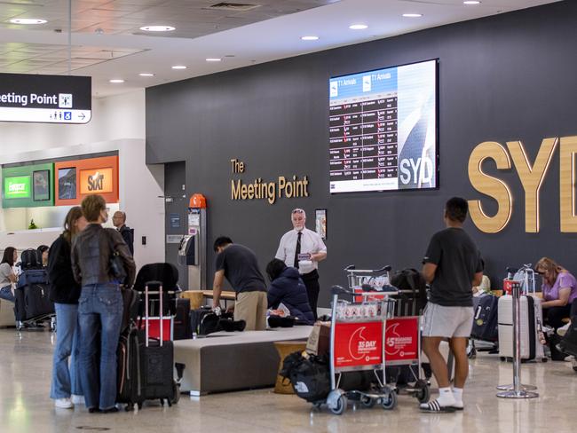 SYDNEY, AUSTRALIA, NCA NewsWire, Sunday, 8 January 2023.Sydney International Airport. Spates of diversions and delays could spell doom for flights from Australia but one travel expert says the industry is bouncing back - and cheaper flights could soon be on the way?Picture: NewsWire / Monique Harmer