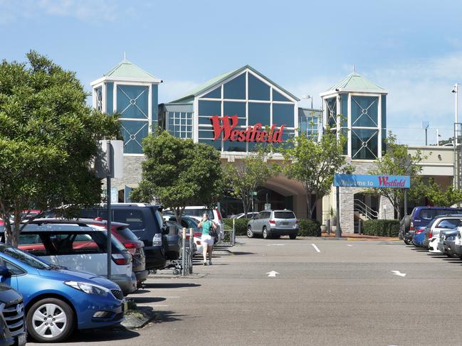 The boy called his dad to pick him up from Westfield Tuggerah. Picture: Mark Scott