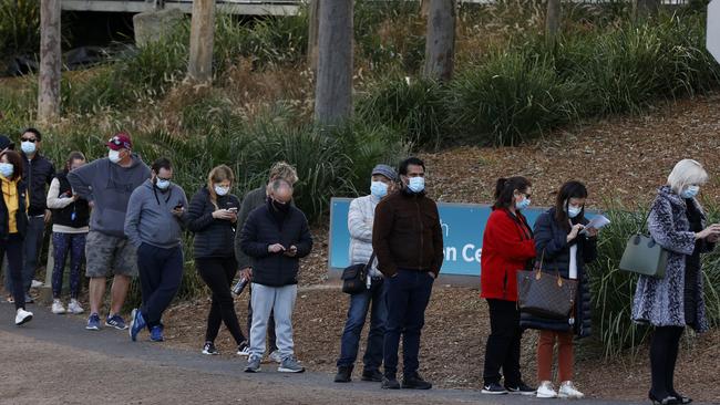 Queues at the Sydney Olympic Park Vaccination Hub. Picture: Jonathan Ng