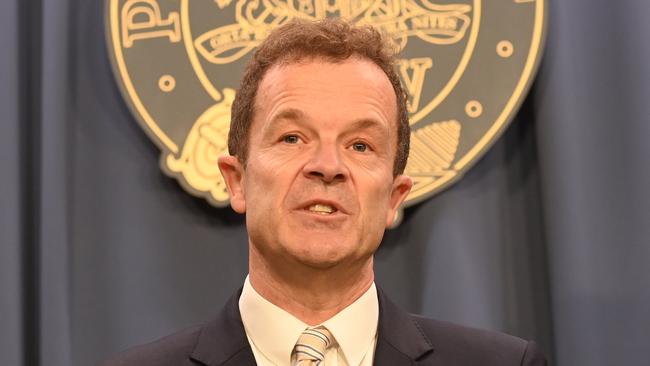 SYDNEY, AUSTRALIA - NewsWire Photos, MARCH 21, 2023.Mark Speakman the new leader the NSW Liberal Party in Opposition with Natalie Ward.Picture: NCA NewsWire / Jeremy Piper
