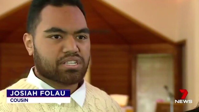 Friends and family voice support for Israel Folau (7 News)