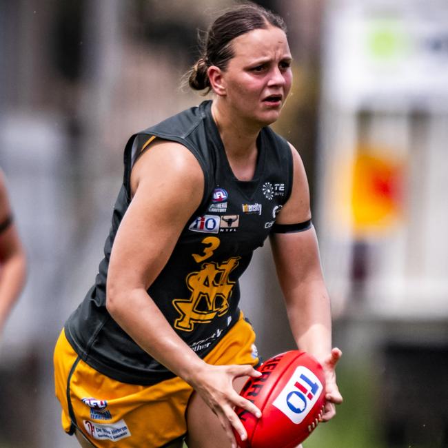 Danielle Ponter has had a great season. Pic: Patch Clapp/AFLNT Media