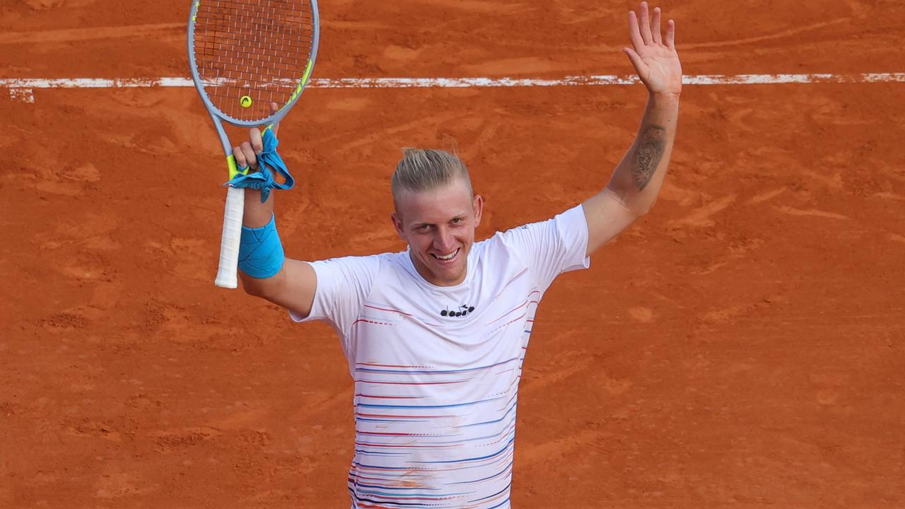 Alejandro Davidovich Fokina scored the biggest win of his career. (Photo by Valery HACHE / AFP)