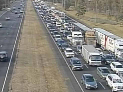 The traffic has backed up 27km along the M5 as of just before 8am. Picture: Live Traffic