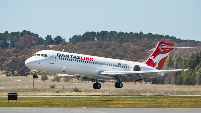 Australia’s national carrier has announced direct flights from Newcastle to Adelaide return answering a great demand from regional travellers.