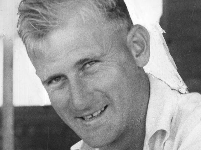 Peter Philpott, Australian cricketer. b/w. p/. 16 February 1964./cricket