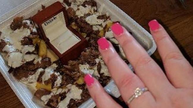 A man proposed to his girlfriend by hiding the ring in a halal snack pack. Picture: Mavi Fish, Chips and Kebabs