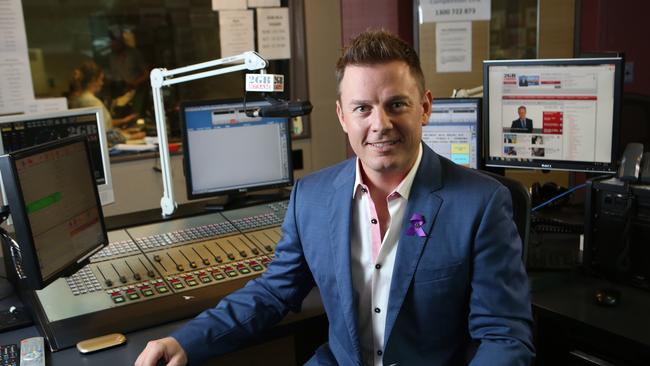 2GB radio host Ben Fordham in the studio.