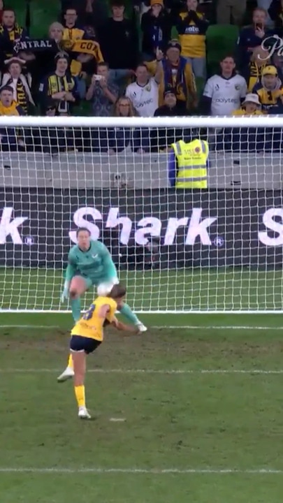 Galic ices penalty shot to secure Mariners victory