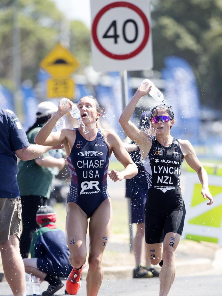 Sophie Chase USA and Deborah Lynch NZ during the run leg of the Women's Elite &amp; U23 Devonport Triathlon. PICTURE CHRIS KIDD