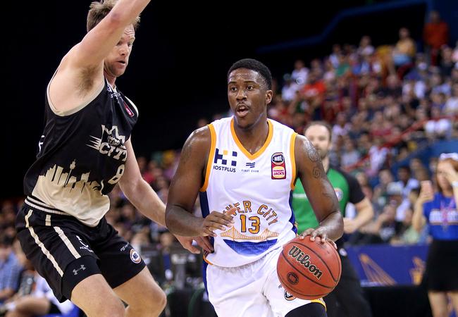 Lamar Patterson of the Bullets drives to the hoop.