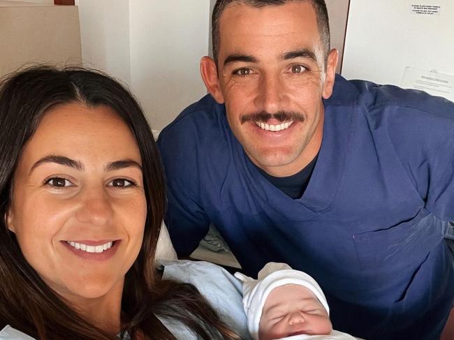 Tex and Ellie Walker have welcomed a baby girl, Harriet. Picture: Instagram/Ellie Walker